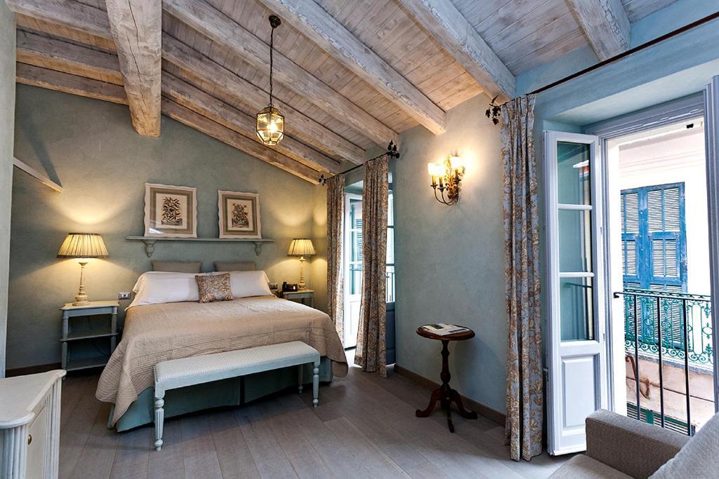 Relais Del Maro Hotel 4*
