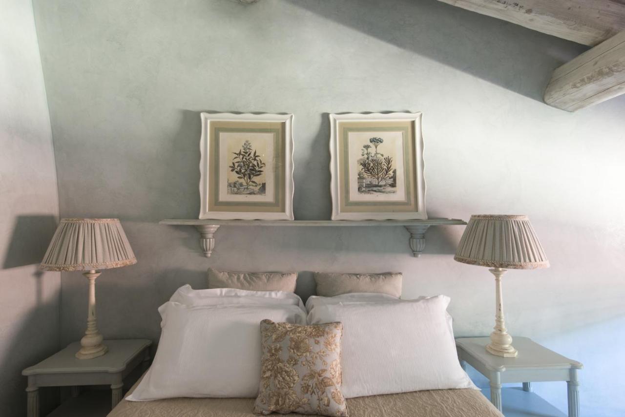 Relais Del Maro Hotel 4*